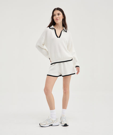 Short en tricot contrasté